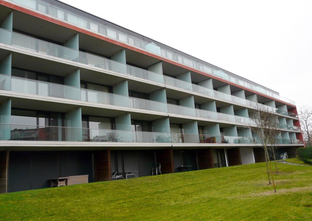 Gemini Superior Apartman & Yacht Balatonlelle Exterior photo